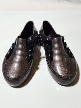 Mini Melissa Glitter Lace‑Up Shoes – Size 3 Kids | School‑Ready Sparkle!